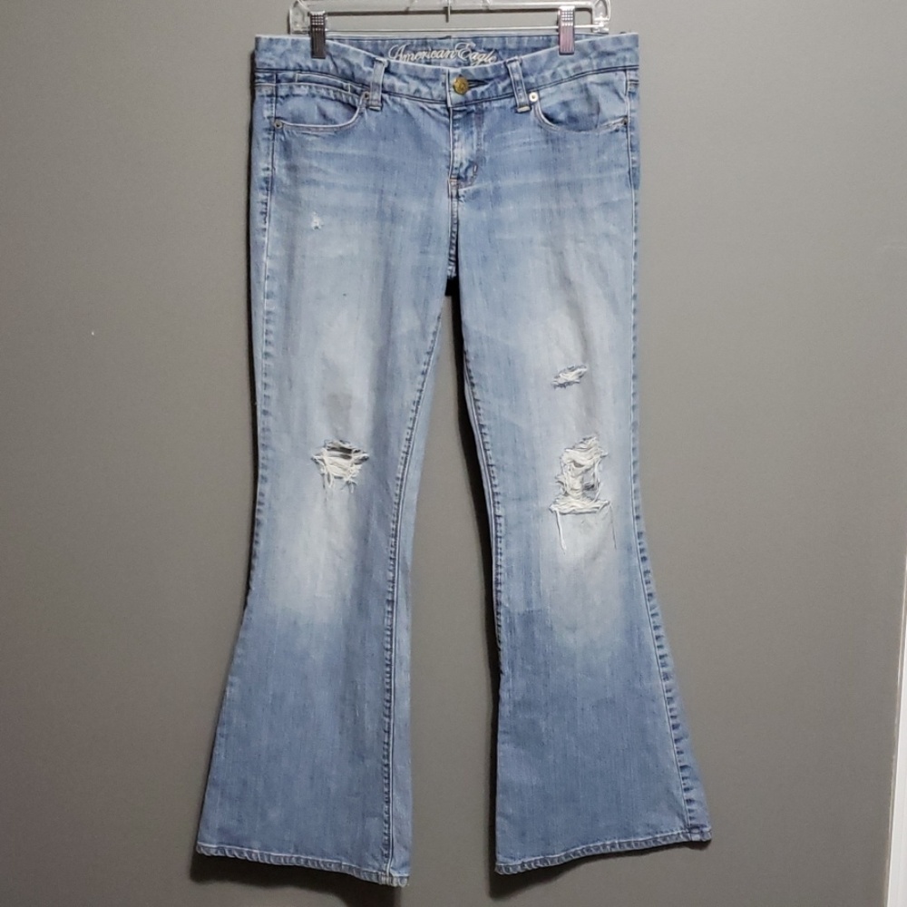 American Eagle Outfitters Real Flare Distressed 10